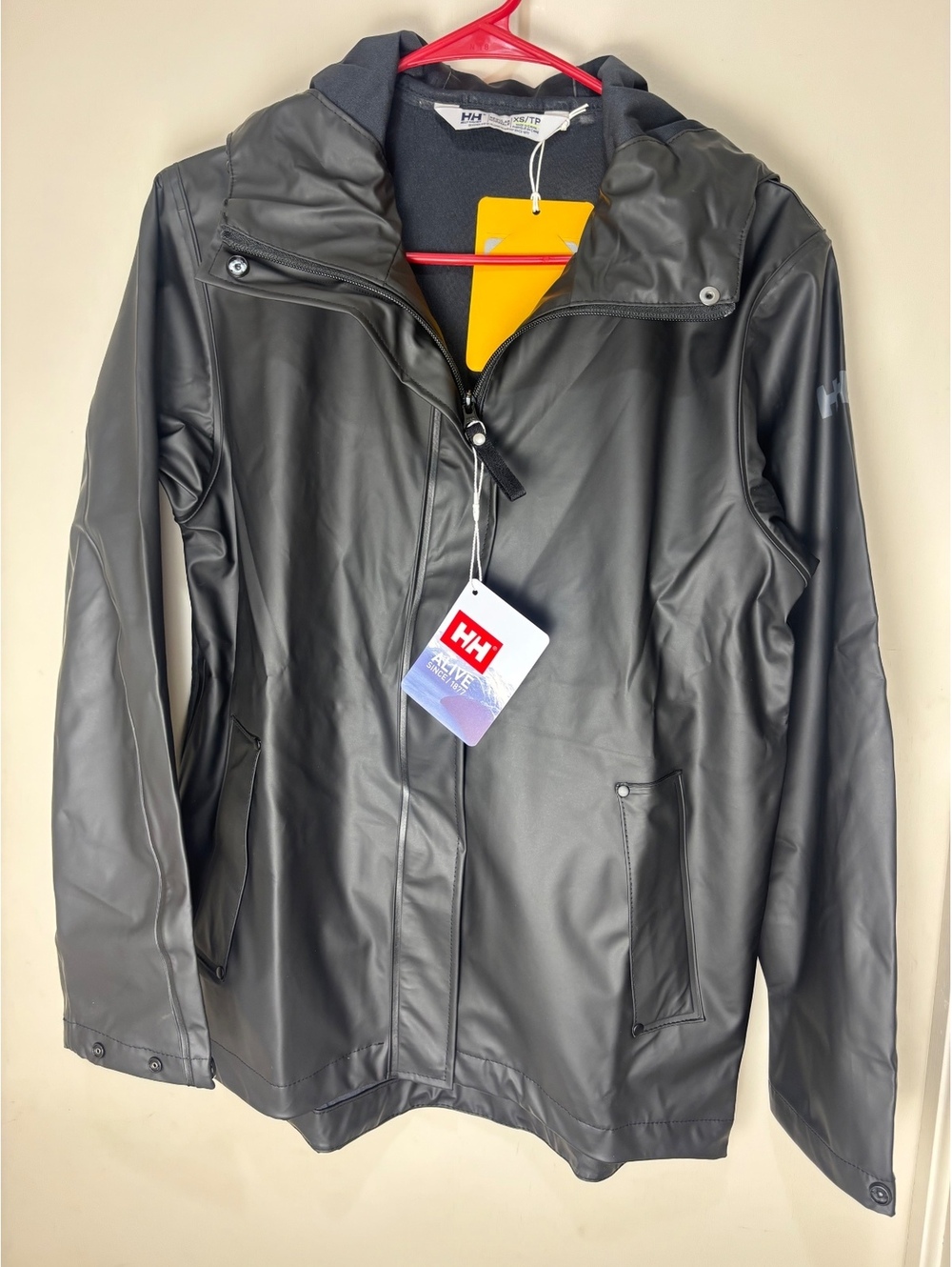 Helly Hansen Women’s Moss Rain Jacket XS Black Waterproof Hooded NWT $85
